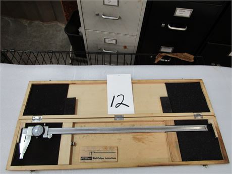 MMI-Auction - LOT 12 - FOWLER DIAL VERNIER CALIPER